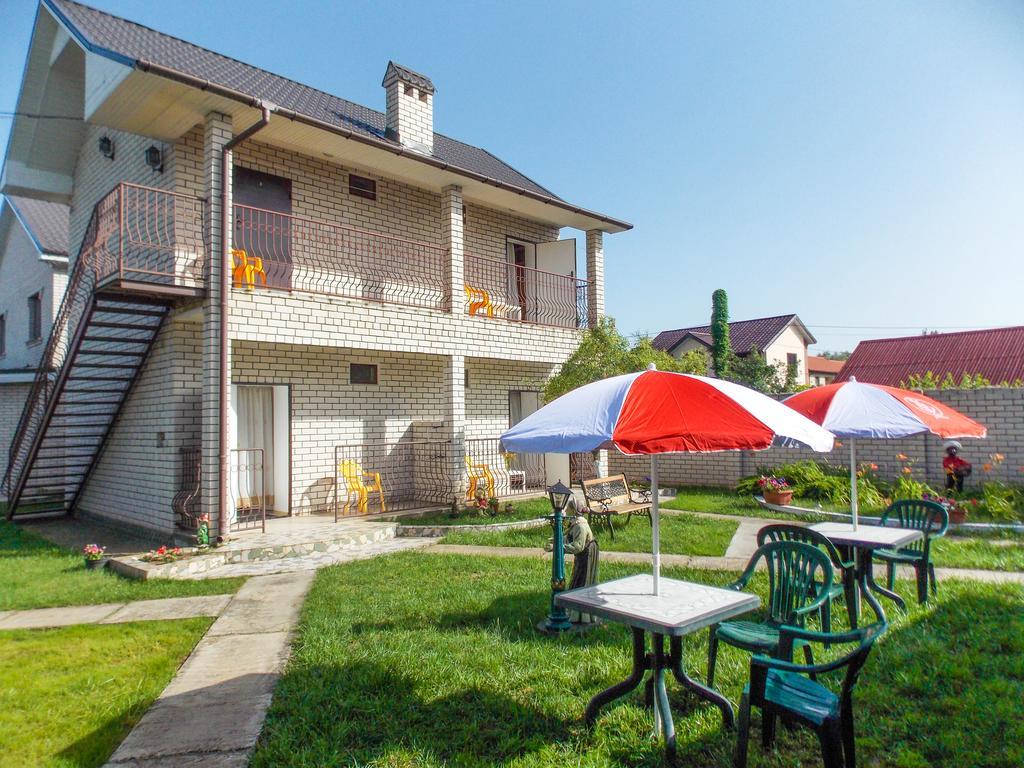Akunamatata - Мини Отель Zatoka Exterior photo